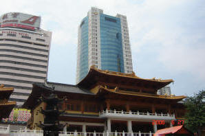 Jing'an Buddhist Temple in Modern Shanghai